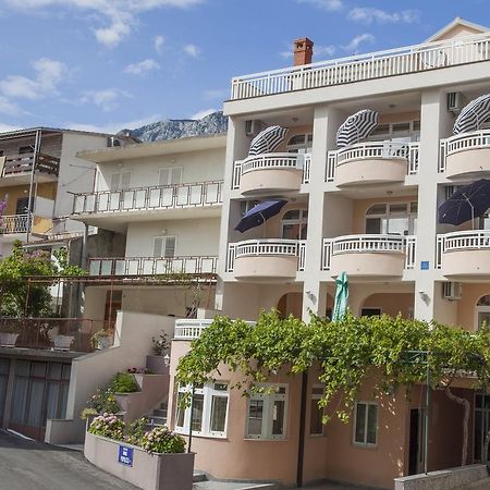 Apartments Kovac Makarska Eksteriør bilde