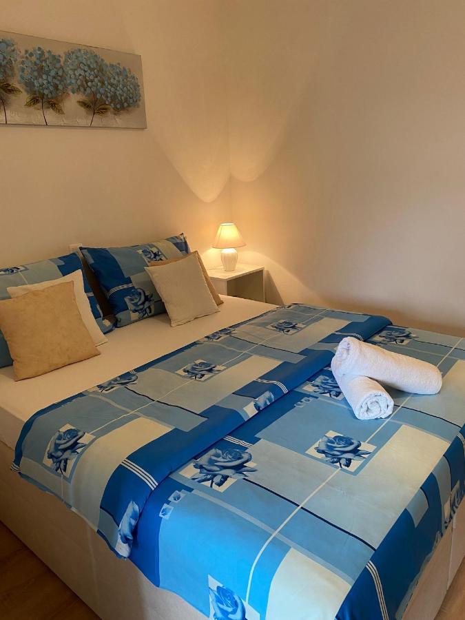 Apartments Kovac Makarska Eksteriør bilde