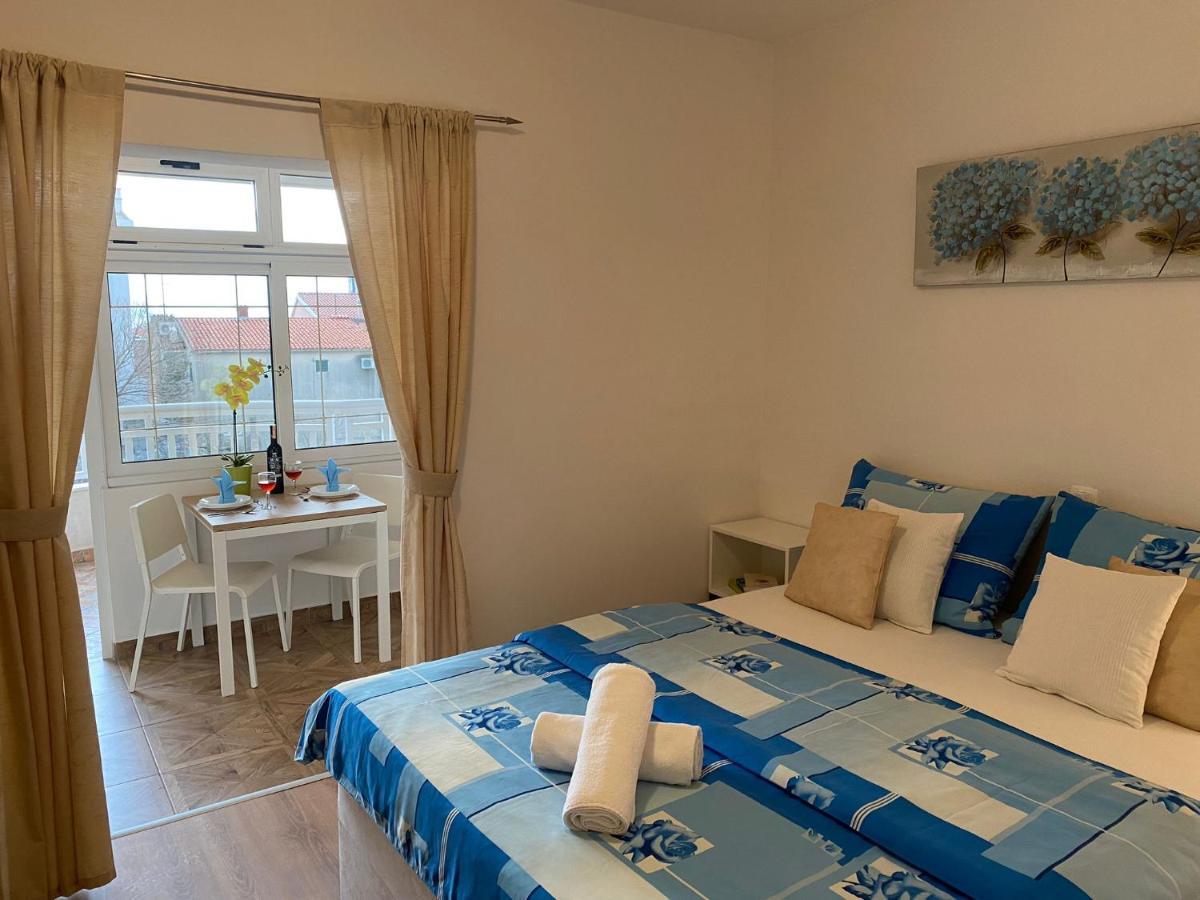Apartments Kovac Makarska Eksteriør bilde