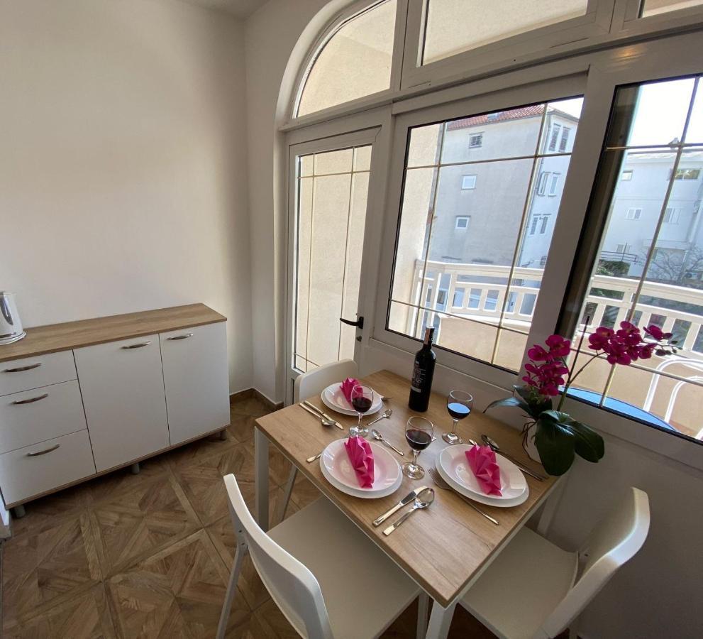Apartments Kovac Makarska Eksteriør bilde