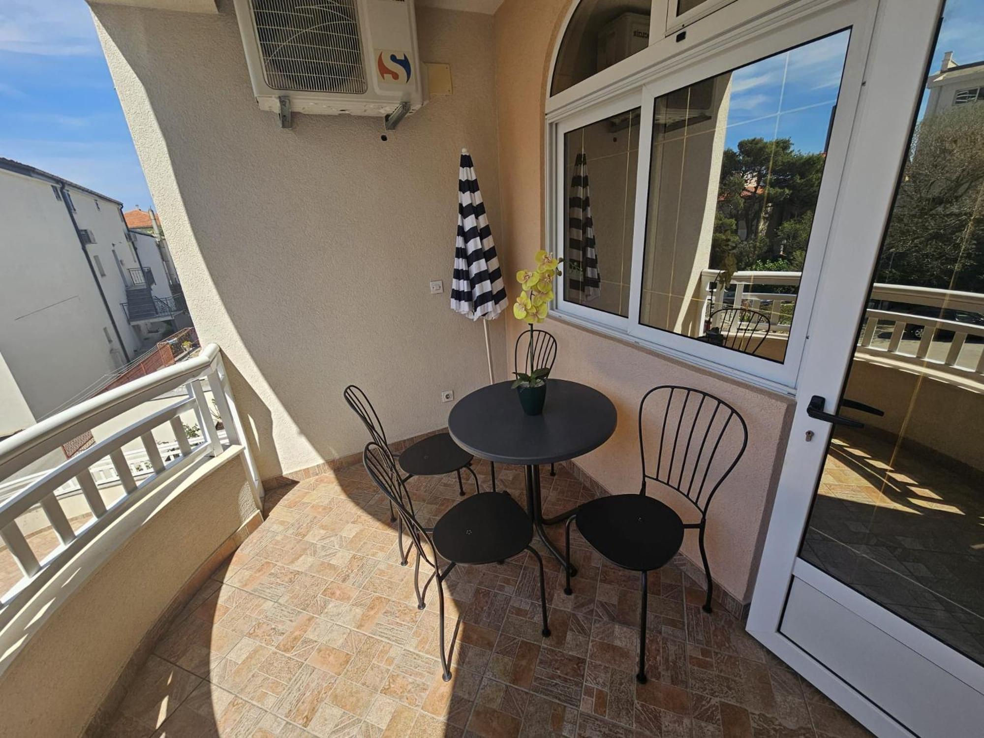 Apartments Kovac Makarska Rom bilde